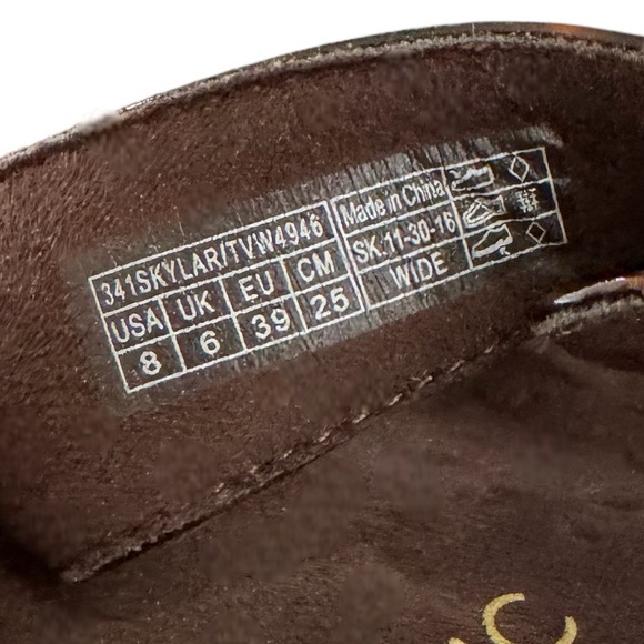 Vionic Skylar Adjustable Sandals - Picture 9 of 9